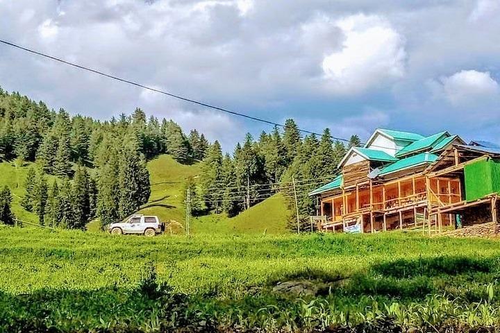 PRIVATE LUXURY KASHMIR TOUR 7 Nights 8 Days
