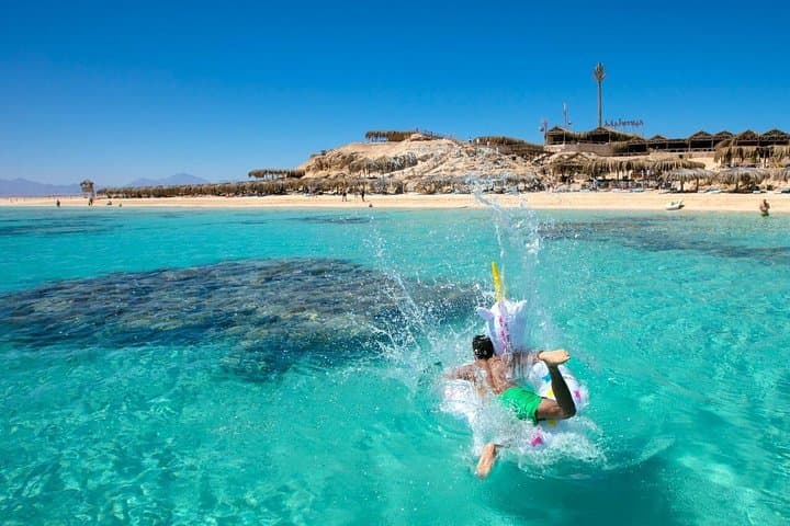 Amazing Snorkeling Trip to Utopia Island in Safaga from Luxor