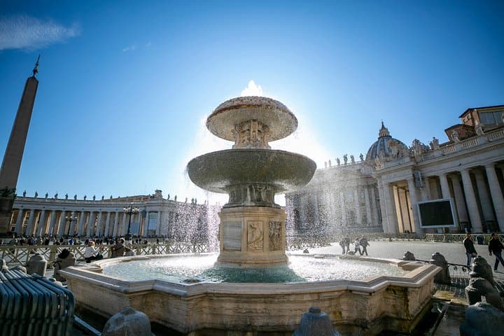 Michelangelo's Tour: St. Peter's Dome & Basilica