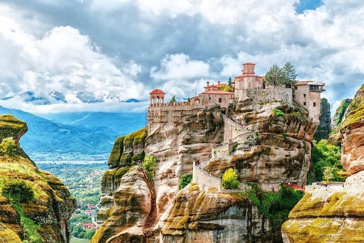 Meteora Luxury Private Day Trip Monasteries & Hidden Viewpoints