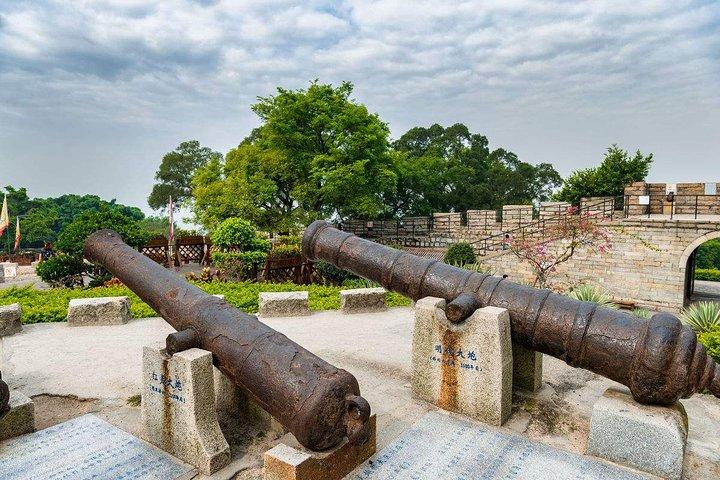 1-Day Xiamen City Highlights and Gulangyu Island Private Tour