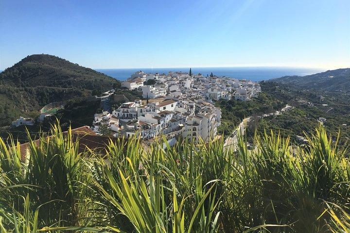 Frigiliana Small-Group Hike and Wine Tasting Tour from Malaga