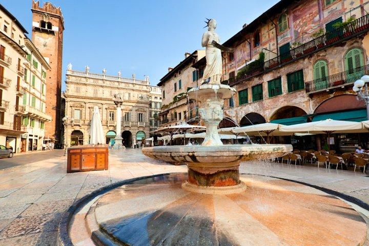 Verona Private Walking Tour with Arena Access & Juliet’s Balcony