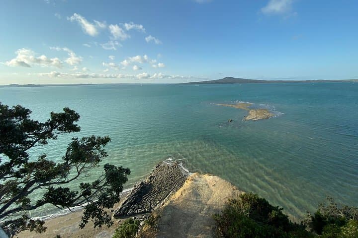 Auckland Coastal Experience - Small Group City & Beach Tour Incl. Wine Tasting