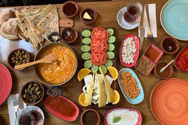 Two Continents Istanbul Food Tour - Private and Guided
