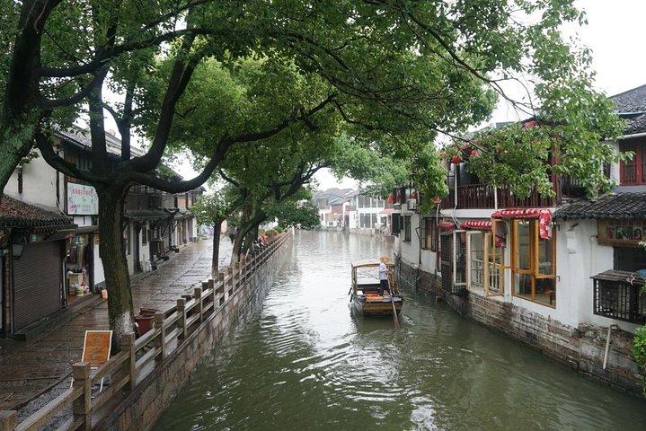 6-Day Private Tour to Chongqing,Yangtze River Cruise and Shanghai