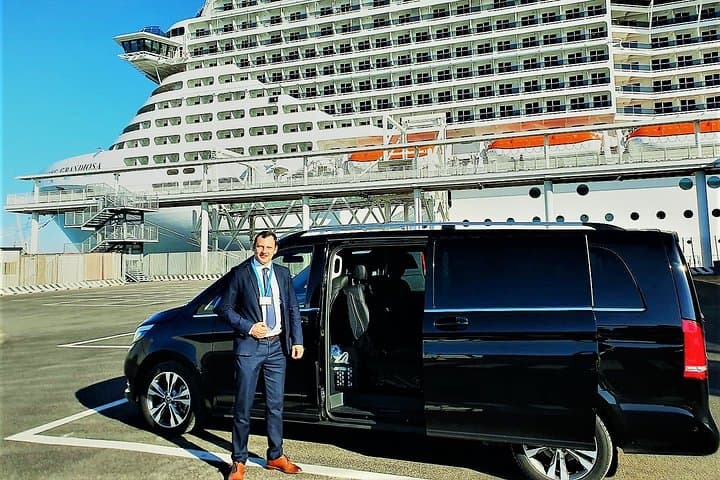 Cruise Port to Rome: Private Tour of Vatican, Highlights & Lunch