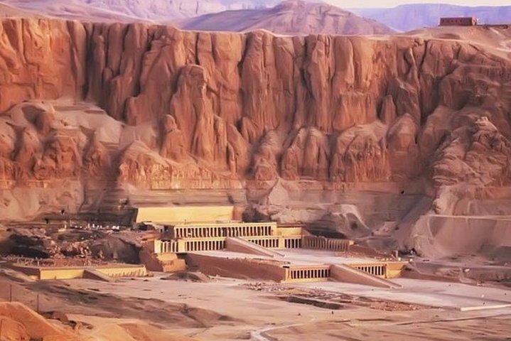 Private 7-Night Cairo, Luxor, and Nile Cruise, with Flights