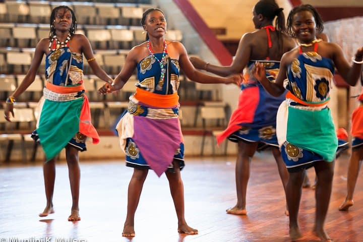 Nairobi Guided Day Tour Kibera Slums & Bomas Cultural Dance Show
