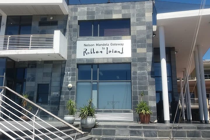 Visit Robben Island Prison From Cape Town Inc Ferry Ticket H/D