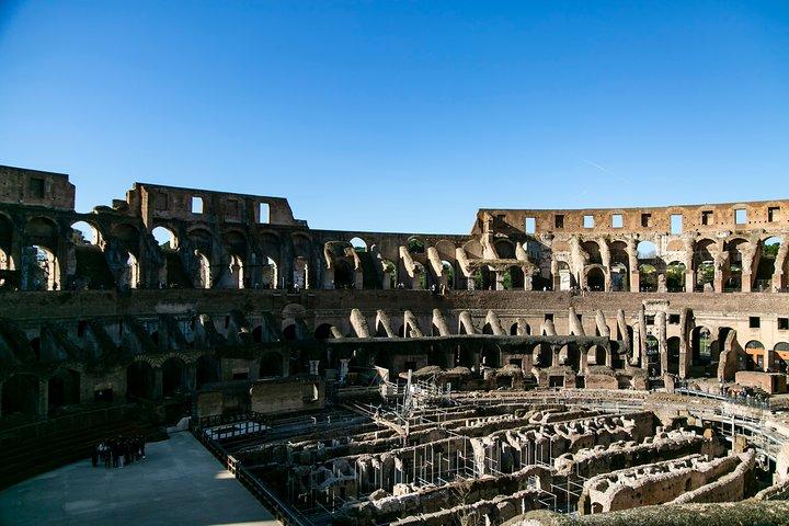 Guided Tour to Colosseum, Roman Forum and Palatine Hill