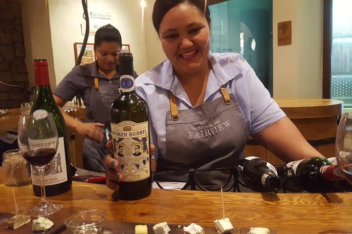 Visit Constantia Wineries Kirsternbosch Gardens from Cape Town