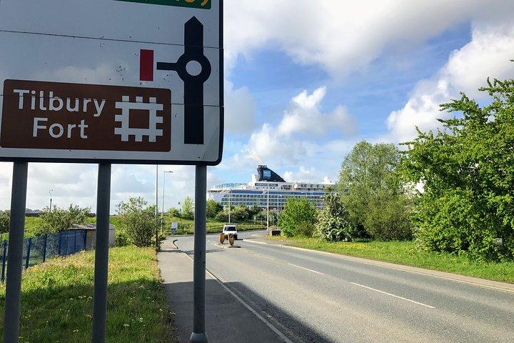 Private transfers to/from London Tilbury Cruise Port and London Gatwick Airport