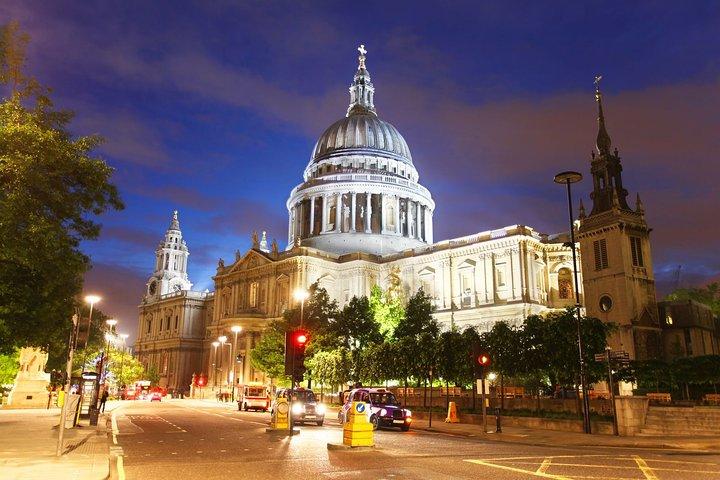 London Sights and Sounds on Christmas Day Afternoon Guided Tour