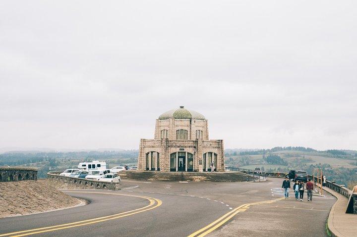Morning Multnomah Falls and Gorge Waterfalls Tour