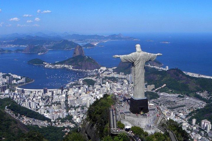 Corcovado Train & Sugarloaf Full-Day City Tour with Lunch