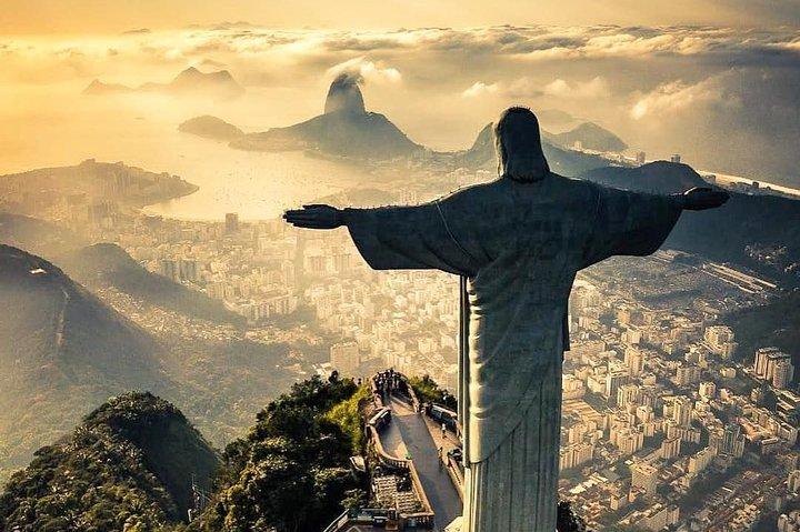 Corcovado Train & Sugarloaf Full-Day City Tour with Lunch