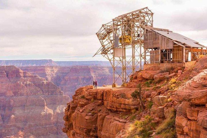 Small Group Grand Canyon, Hoover Dam and Joshua Tree Forest Tour