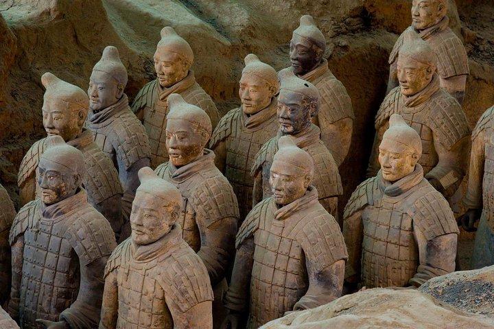 Xian Terra-cotta Warriors Private Tour with Pickup from Airport or Train Station