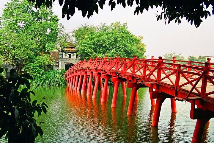5-day Hanoi – Hoa Lu – Tam Coc – Halong Bay