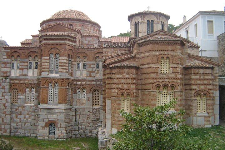 Delphi & Meteora Two (2) days Tour