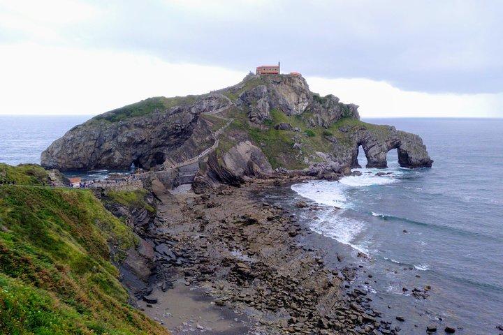 Private Guggenheim Bilbao & Basque Coast Tour from San Sebastian