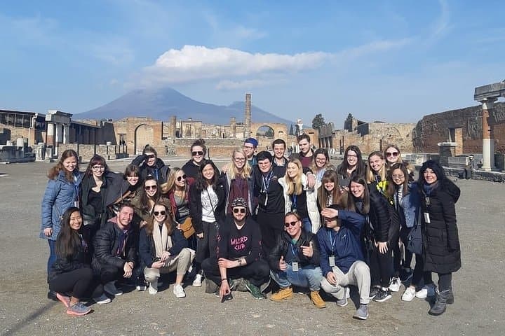 Pompeii 360° - 4-hour tour with an expert Guide in archaeology