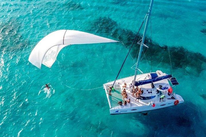 Plus Experience Isla Mujeres Tour