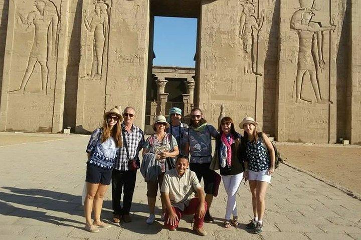 Amazing Private sailing 4-Days Nile Cruise from Aswan with all sightseeing