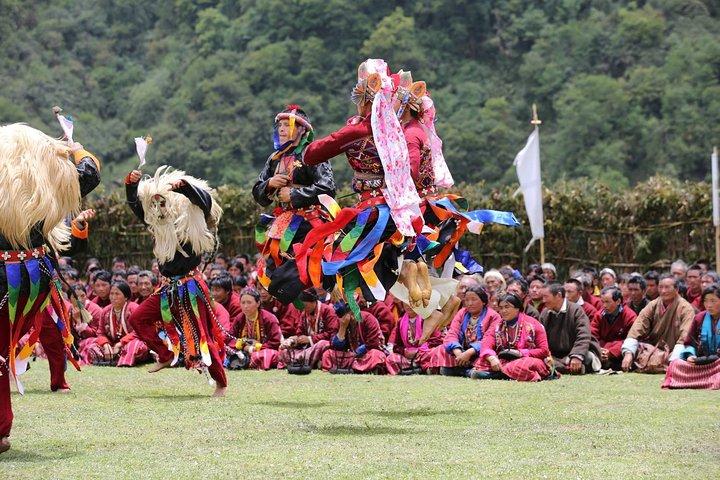 16 Days Amazing Bhutan From East to West