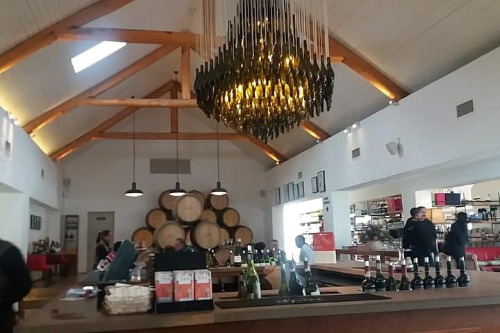 Wine Tasting Tour Of Stellenbosch & Franschoek Including Lunch