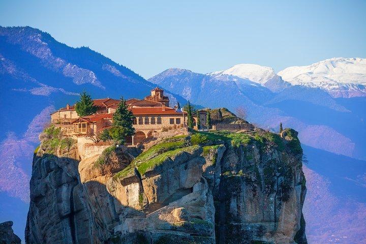 Meteora daytrip private tour for groups from Athens