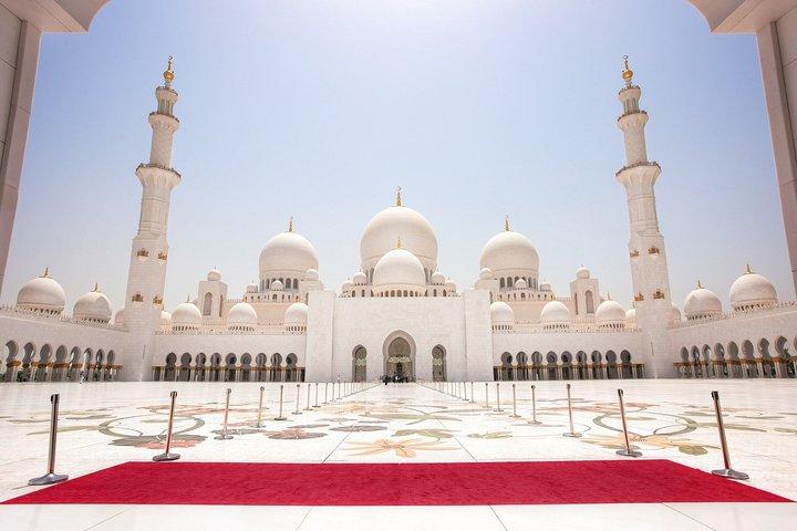 Private Abu Dhabi City Tour with Ferrari World from Dubai