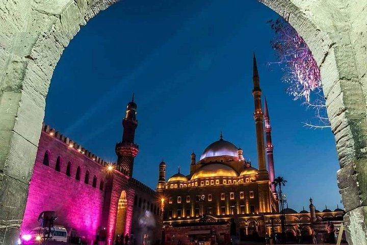 Day Tour to Museum, Citadel, alabaster mosque Khan Khalili Bazzar