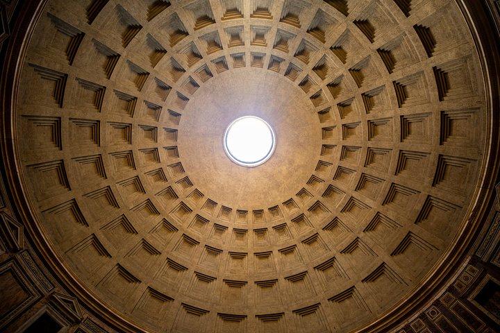 VIP Tour Rome Pantheon, Spanish Steps, Trevi Fountain & More