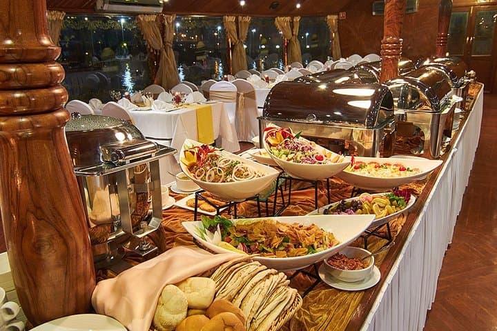 Dhow Cruise Dinner at Marina with Entertainment Shows