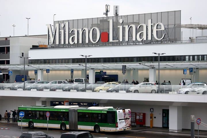 Private Transfer from Milan Linate Airport to Milan City
