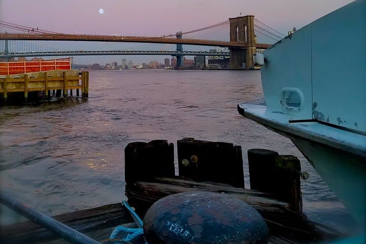 Private Guided Walking Tour of the Brooklyn Bridge and DUMBO