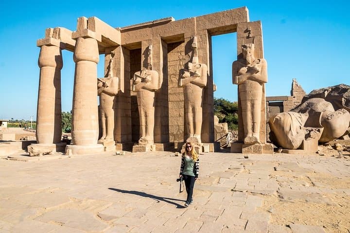 Luxor Guided Tour: Ramesseum Temple, Valley of the Nobles and Deir El madina