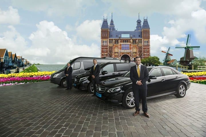 Taxi minibus Transfer Amsterdam Hotel to cruise port Amsterdam
