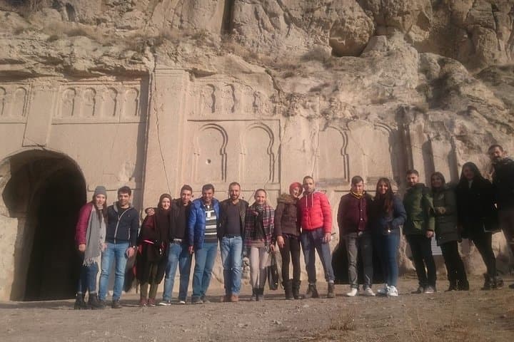 Private 2 days 1 night Istanbul to Cappadocia tour by plane and Hot Air Balloon