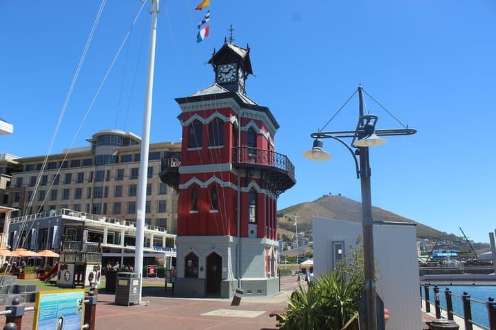 Robben Island Museum, Table Mountain National Park & Bo-kaap Tour