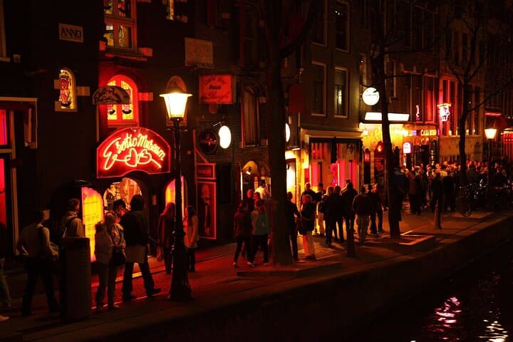 Self-Guided Audio Tour of The Red Light District