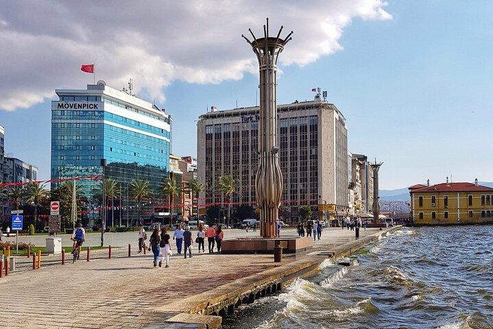 Discover the Magic ancient city Izmir on a private tour