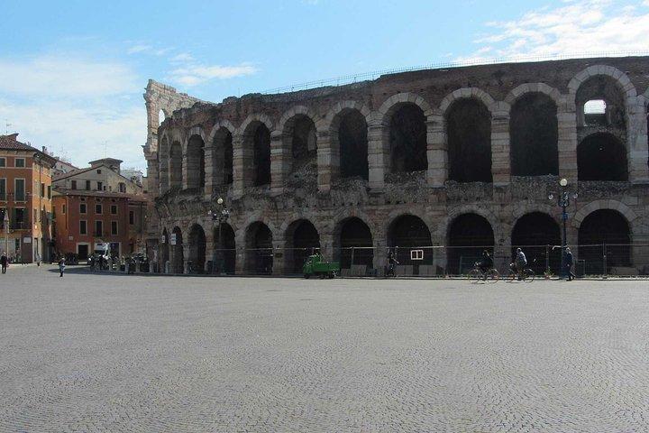 The city of Romeo and Juliet: A self-guided audio tour through Verona