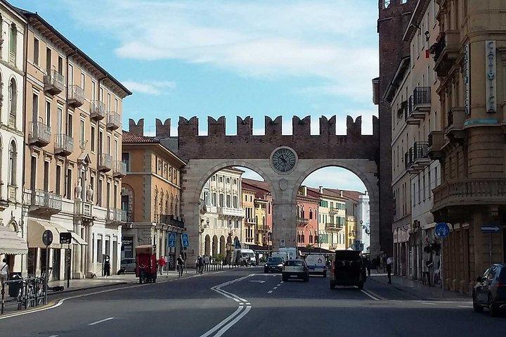 The city of Romeo and Juliet: A self-guided audio tour through Verona