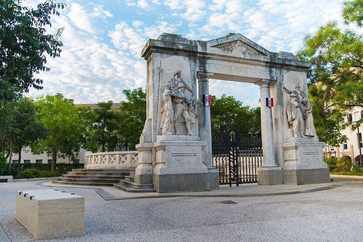 Nîmes Private Walking Tour With A Professional Guide