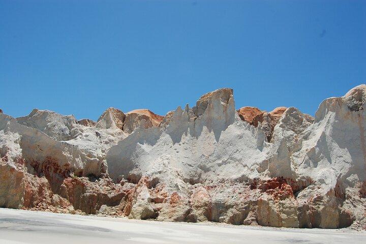 Morro Branco and Fontes Beach Tour from Fortaleza