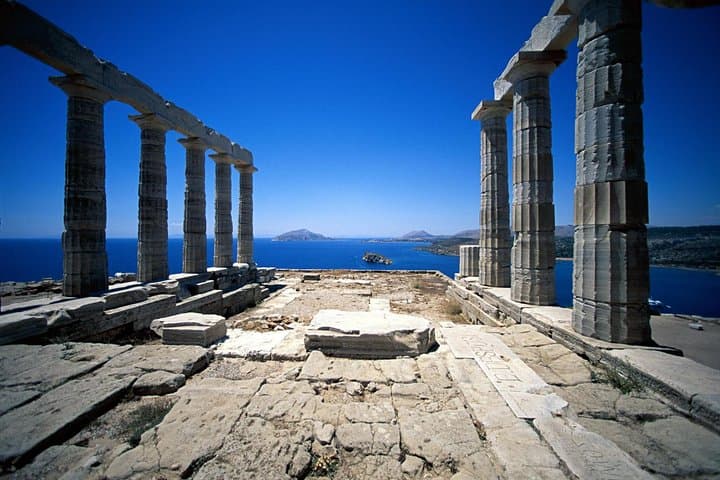Temple of Poseidon sunset @ Cape Sounio (And dinner time)