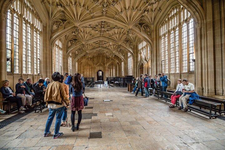 Oxford Private Day Trip from London: Lunch & Colleges Option